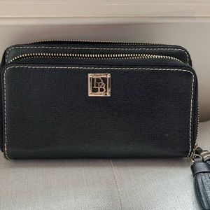 Dooney & Bourke Wallet